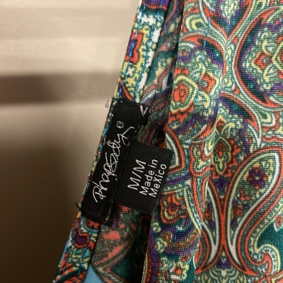 Woman’s Colorful Maxi Dress - Picture 3 of 7